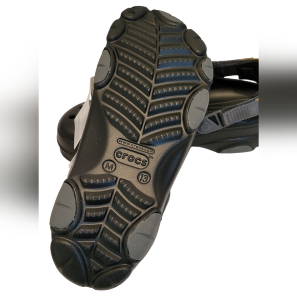 NWT Crocs Clogs Classic All-Terrain Clog Black/Grey Men's Size 13 US - Picture 12 of 15